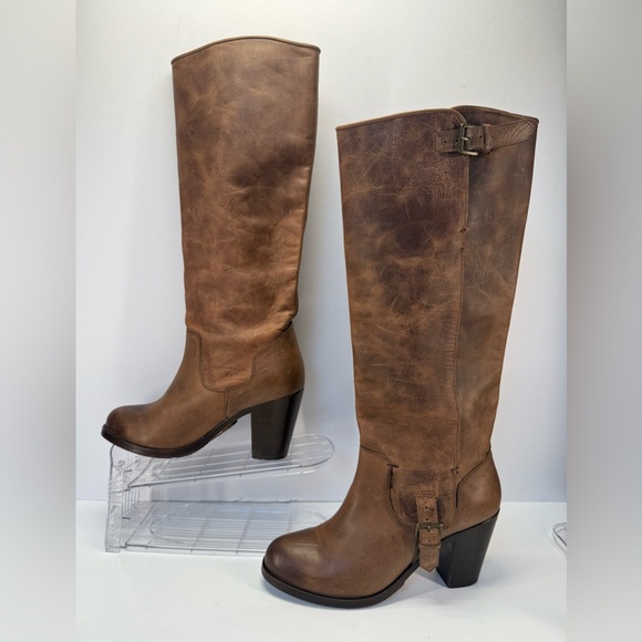 Ariat Gold Coast crushed stone Brown Leather casual country Heeled Boots 8 B - Picture 3 of 16